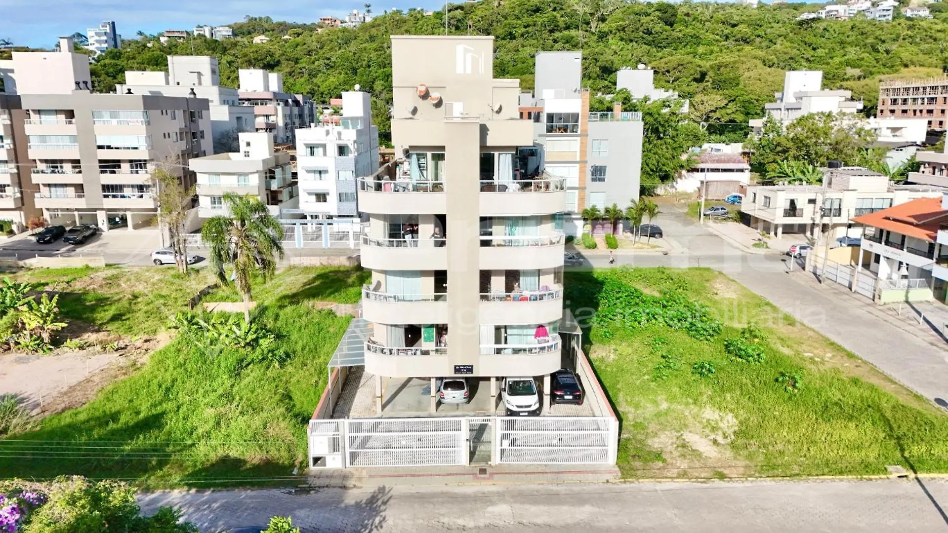 Aconchegante Apartamento Na Praia De Bombas Com Otima Localizacao. Bombinhas Apartman